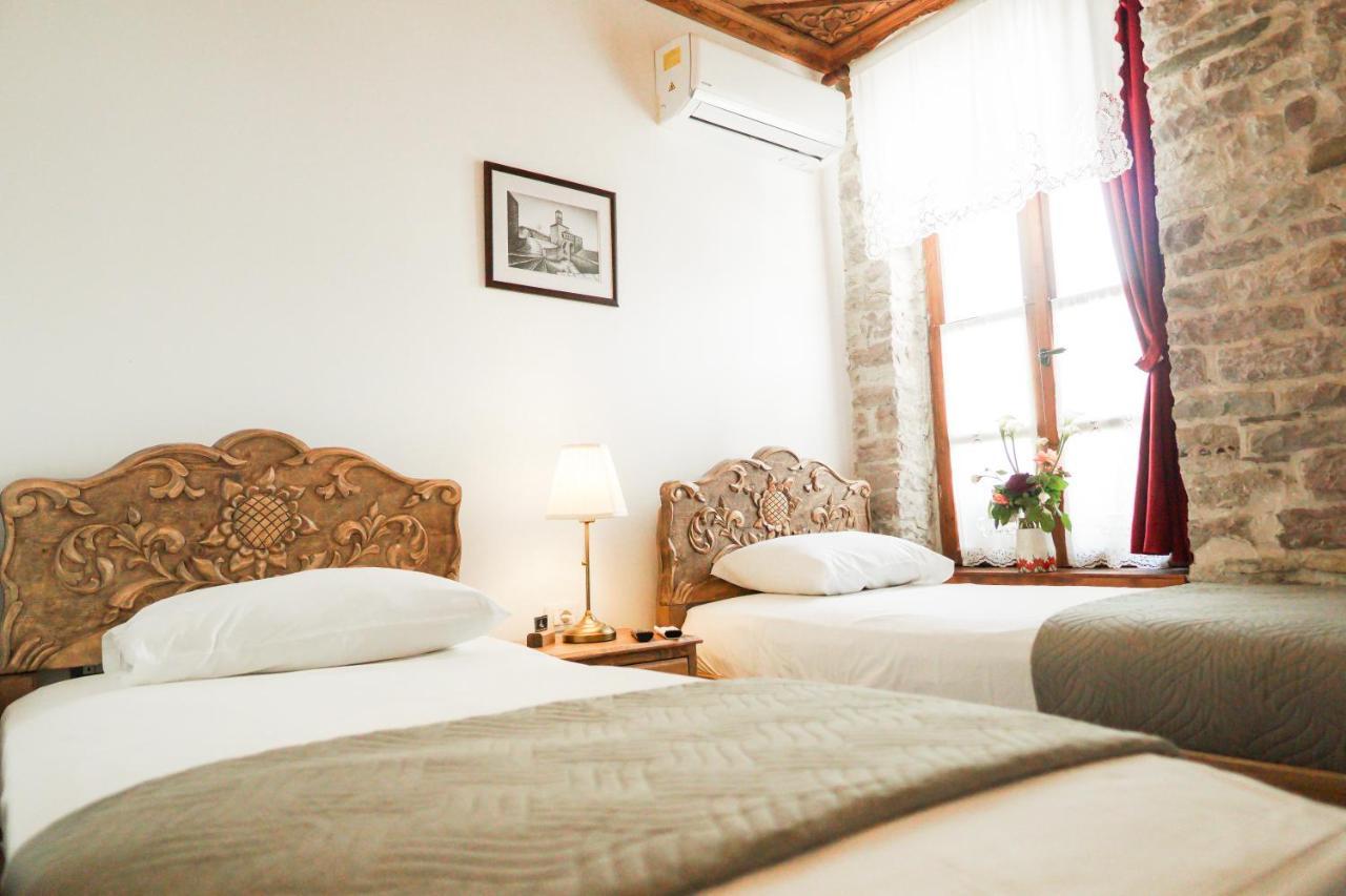 4 Rooms Gjirokastra מראה חיצוני תמונה