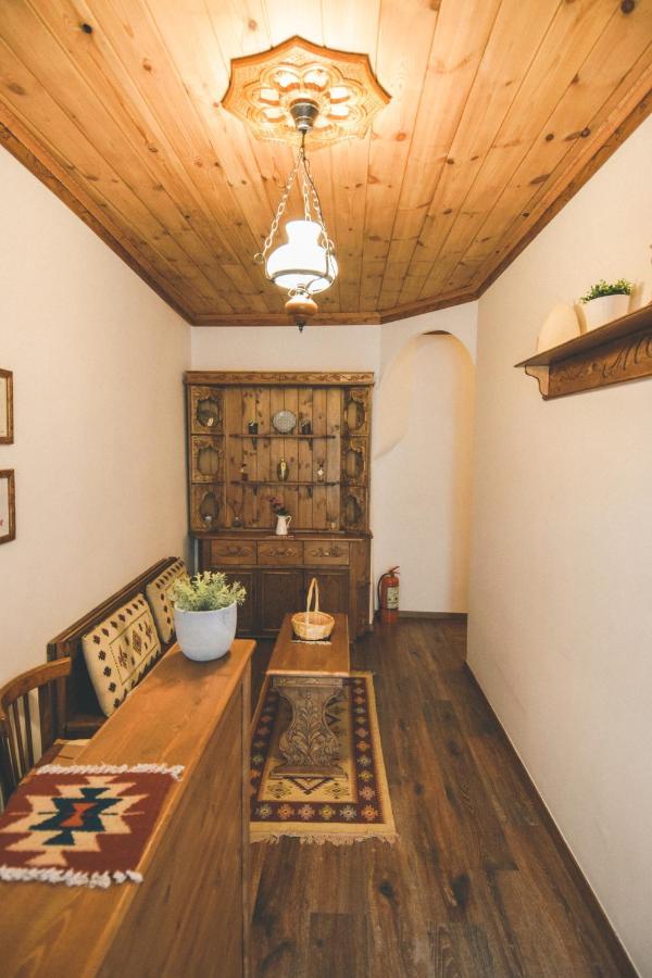 4 Rooms Gjirokastra מראה חיצוני תמונה