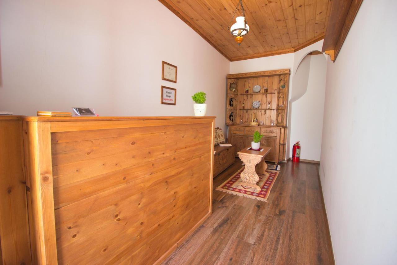 4 Rooms Gjirokastra מראה חיצוני תמונה