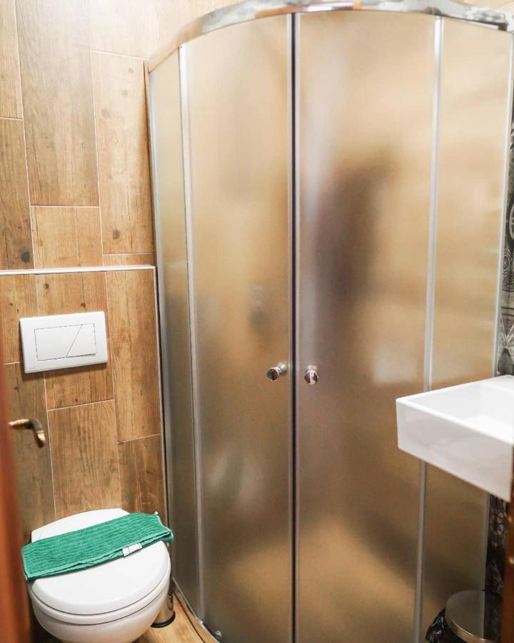 4 Rooms Gjirokastra מראה חיצוני תמונה
