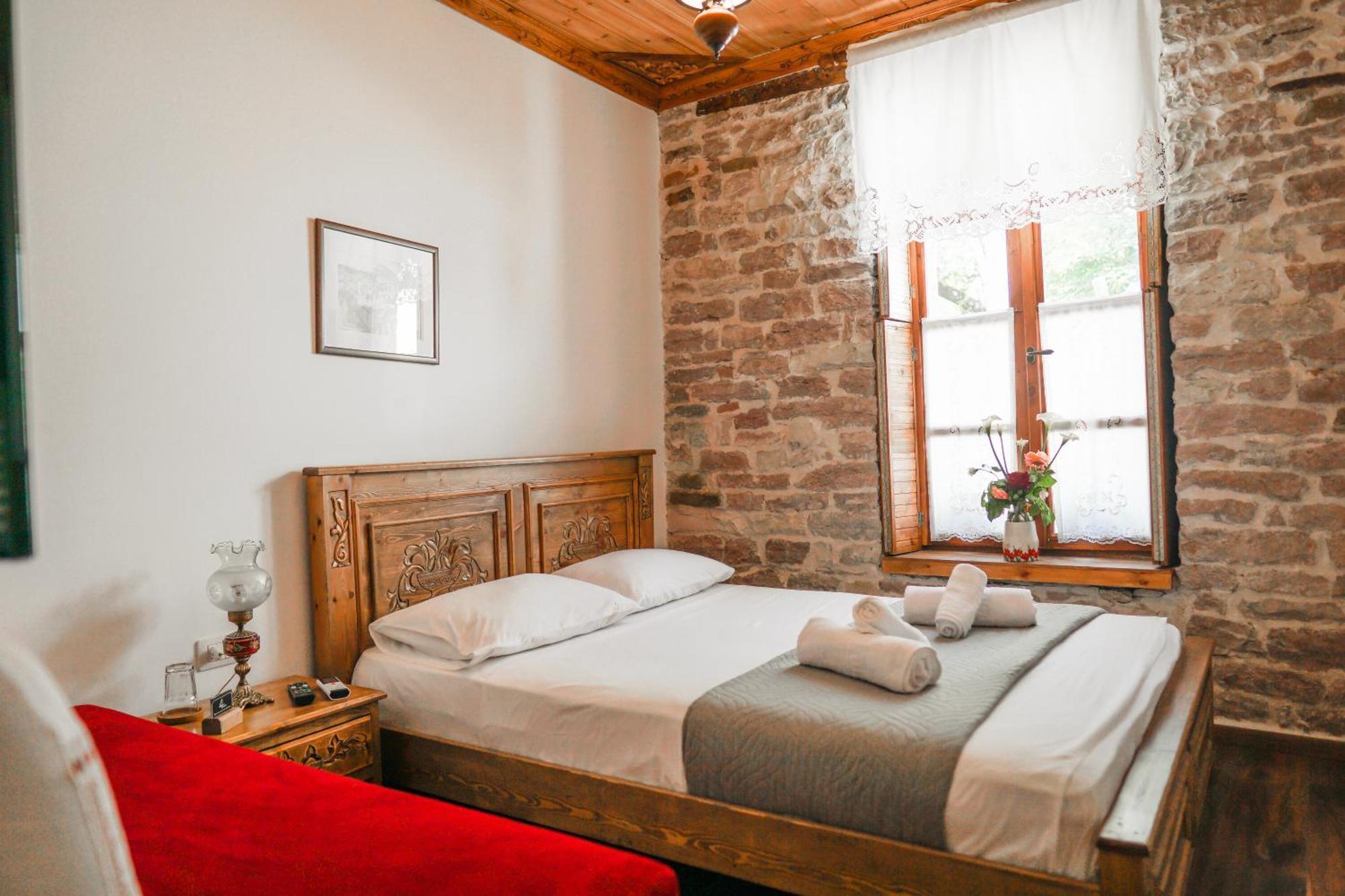 4 Rooms Gjirokastra מראה חיצוני תמונה