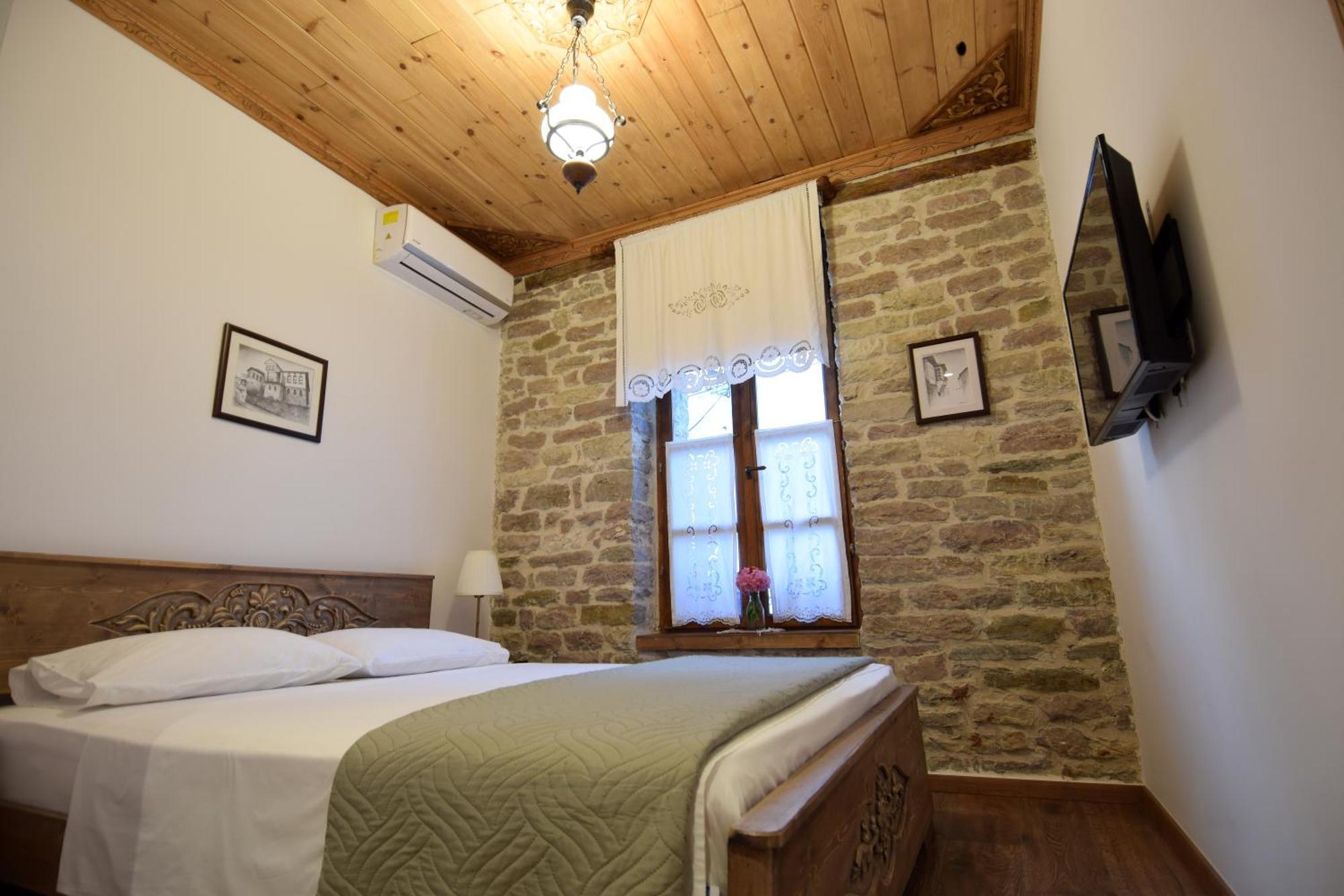 4 Rooms Gjirokastra מראה חיצוני תמונה